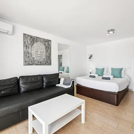 Mar Azul Puerto del Carmen (Lanzarote)